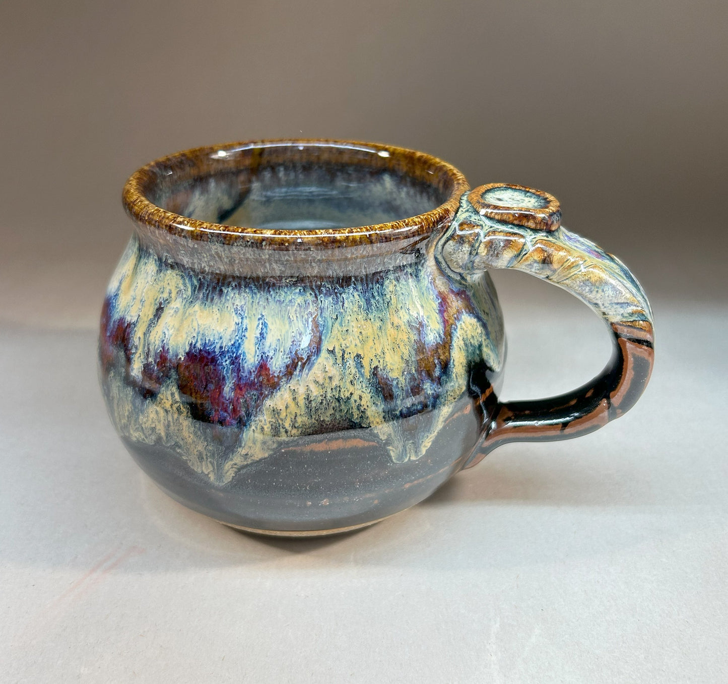 Handmade Round Pottery Mug – Unique Ceramic Cup for Coffee or Tea