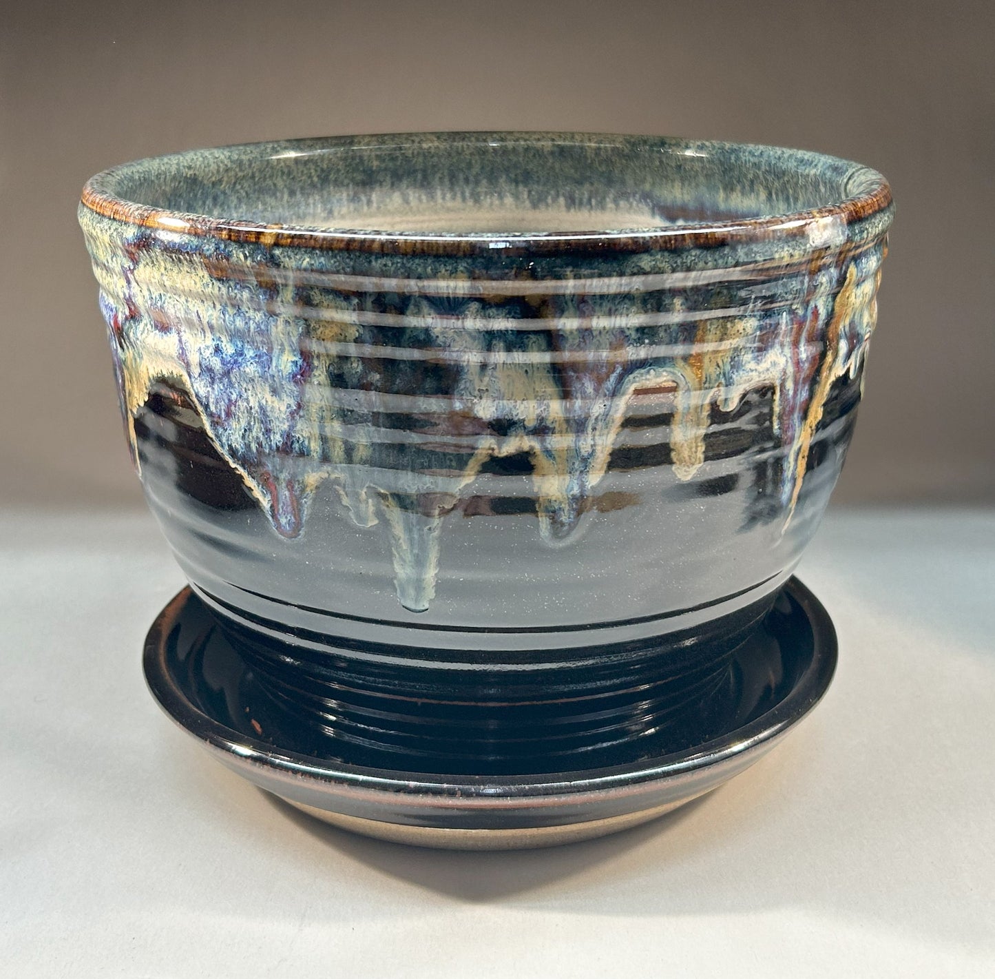 Handmade Stoneware Pottery Planter with Saucer – Rustic Ceramic Outdoor or Indoor Use