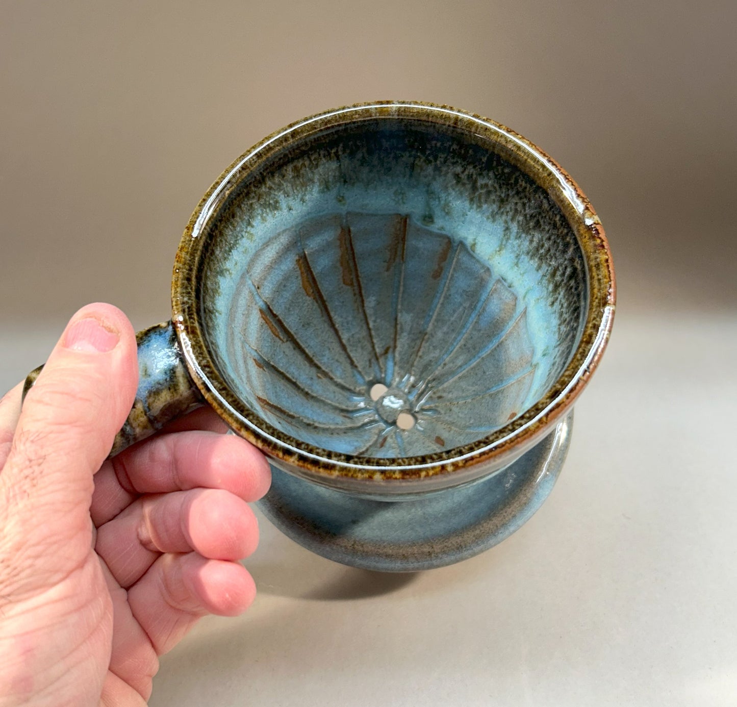 Handmade Pottery Coffee Cone Pour-Over – Artisan Ceramic Dripper for Perfect Brewing (Copy)