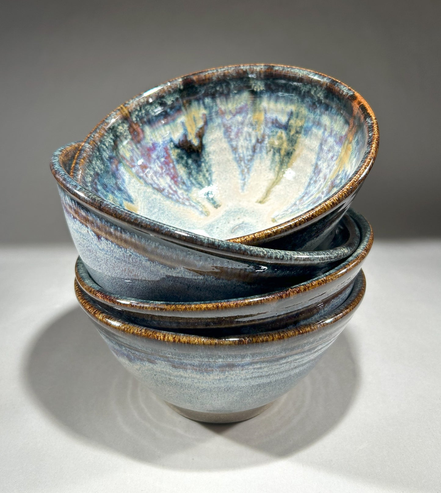 Handmade Pottery Mixing Bowl – Rustic and Unique Ceramic Bowl