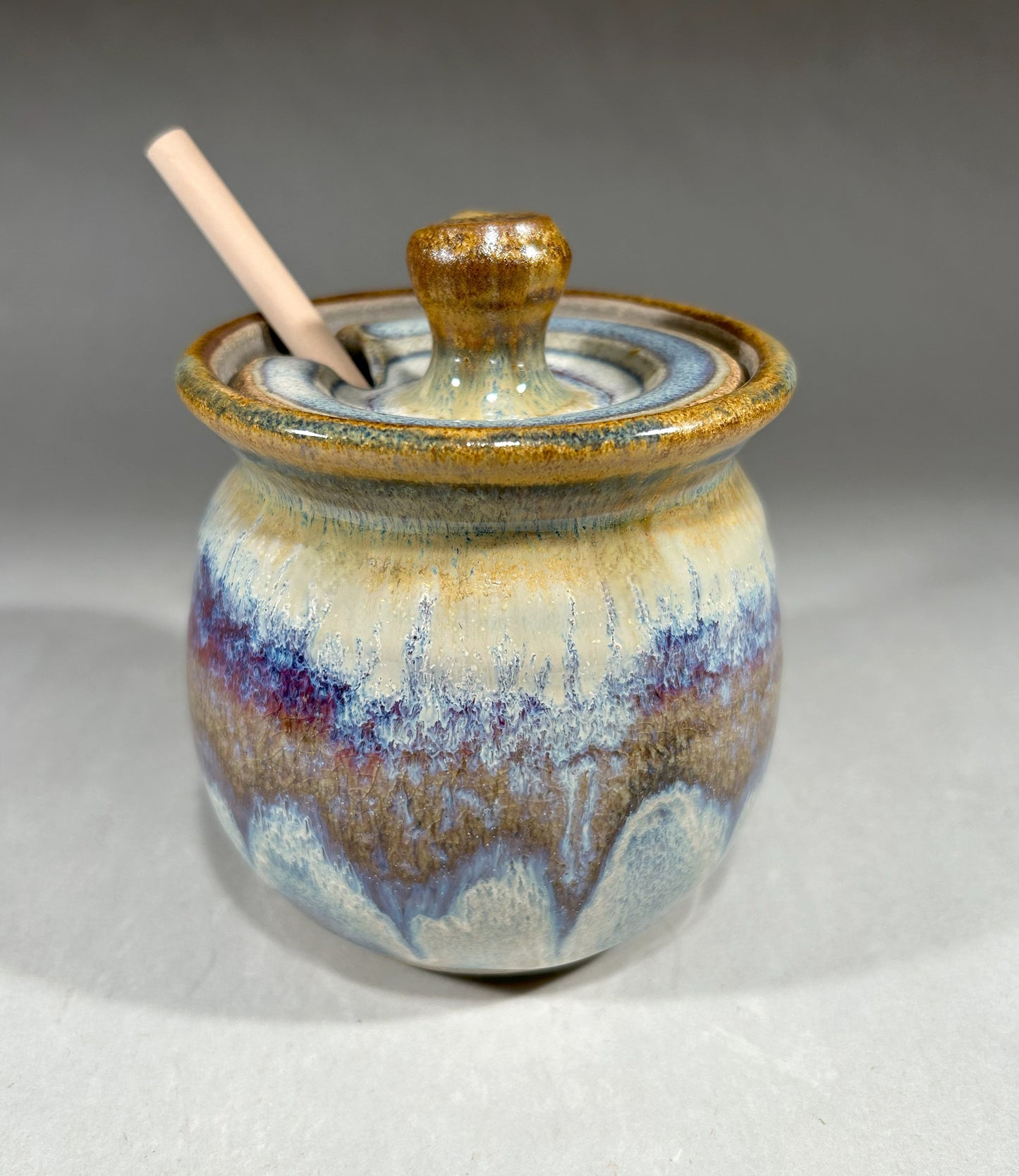 Handmade Pottery Honey Pot: Rustic Elegance for Your Kitchen