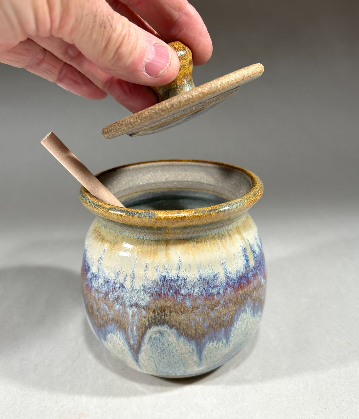 Handmade Pottery Honey Pot: Rustic Elegance for Your Kitchen