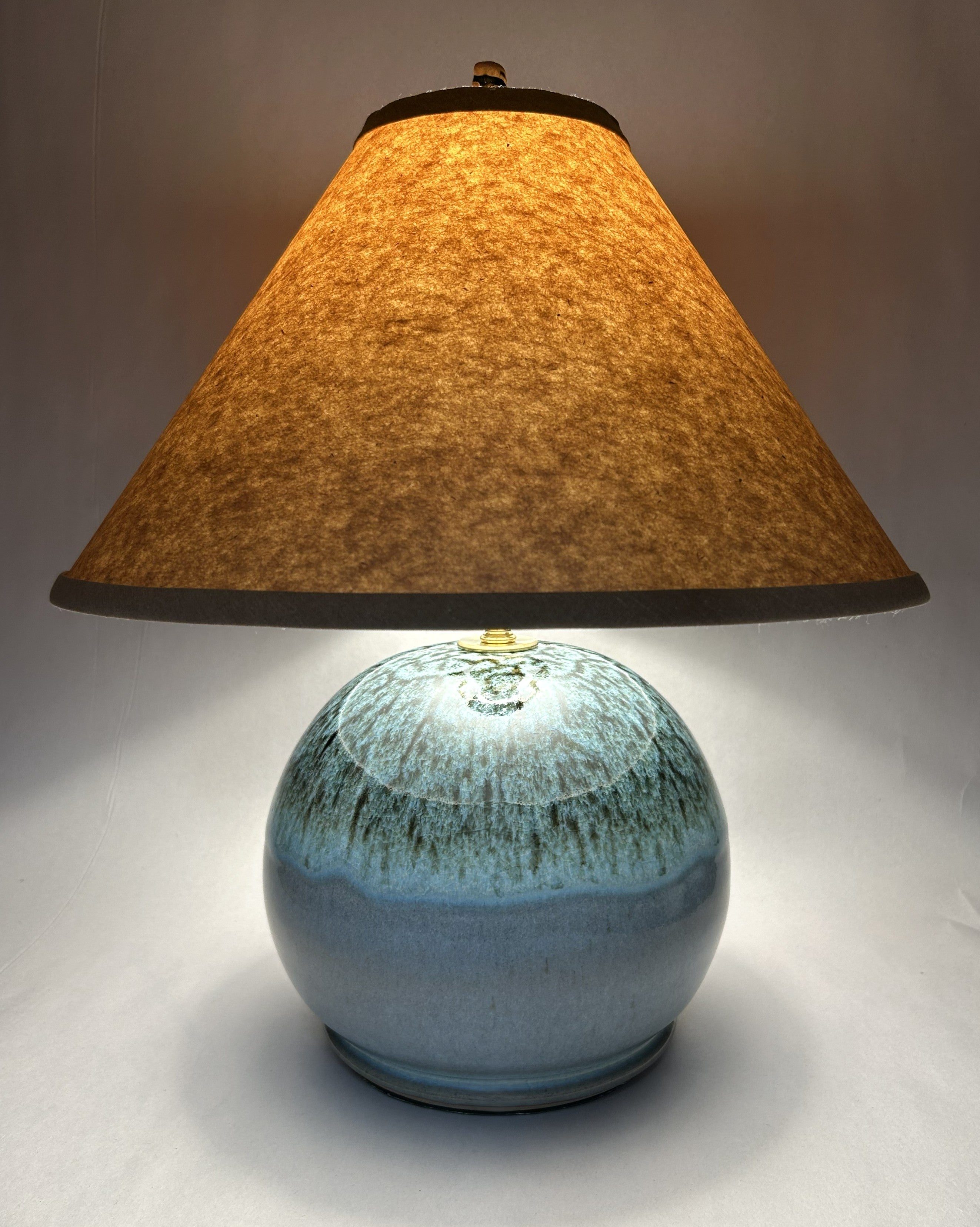 ＊handmade＊no.117 Handmade Pottery Lamp with Natural Ash Glaze – Unique Ceramic