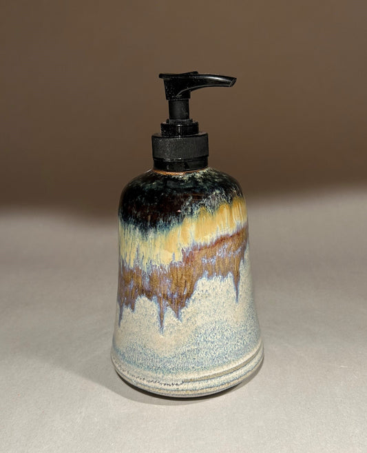 Handcrafted Pottery Soap Dispenser - Artisanal Elegance for Your Home