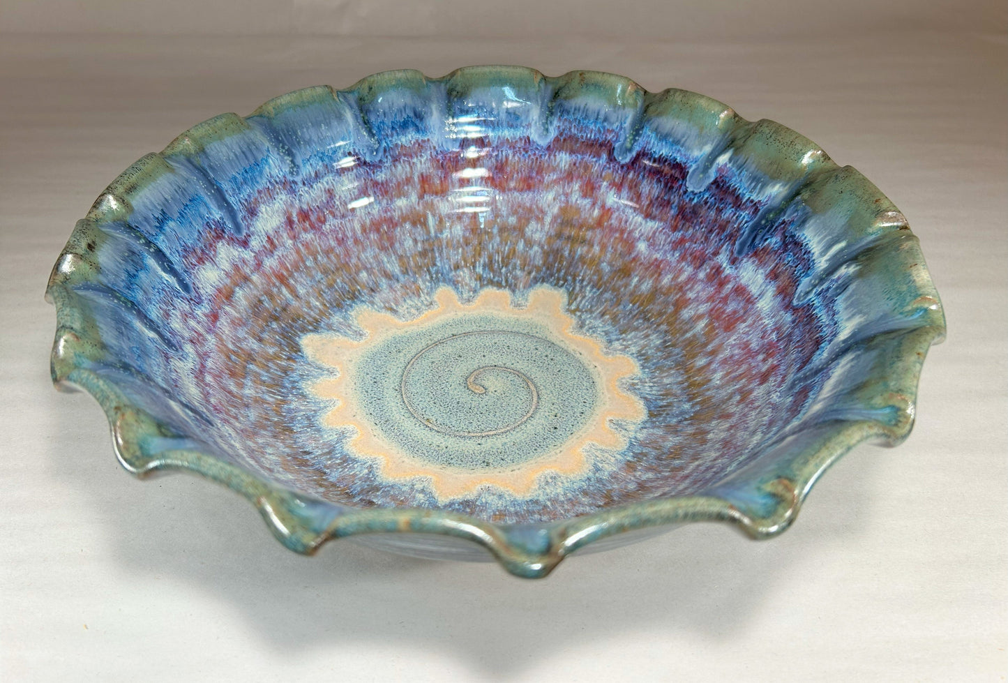 Beautiful Fluted pottery serving bowl