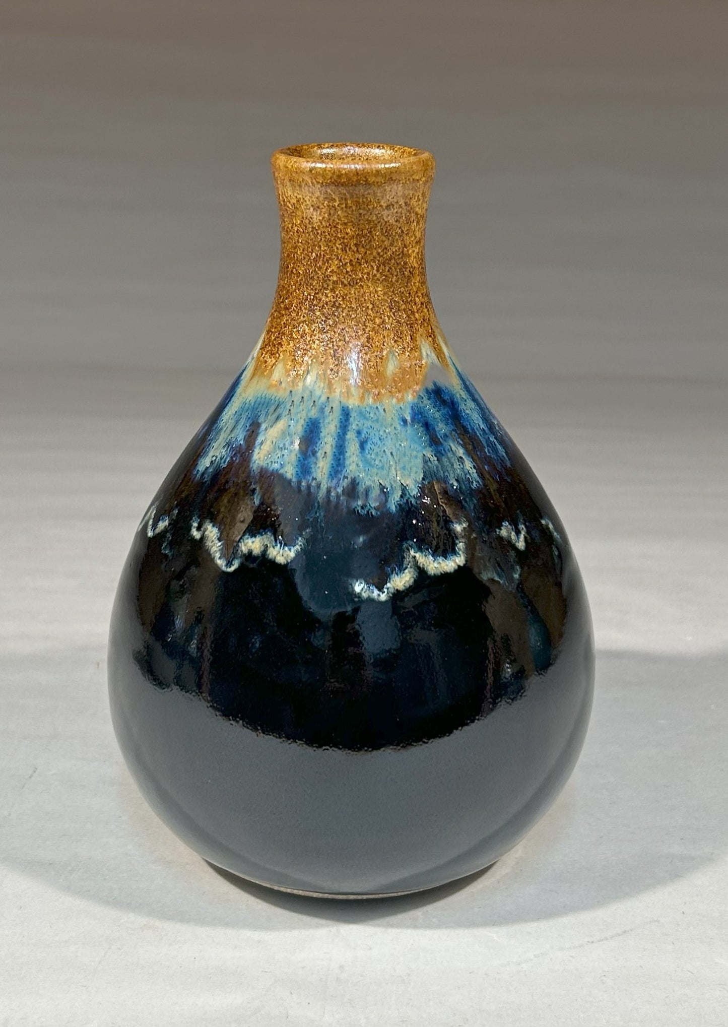 Teardrop pottery vase