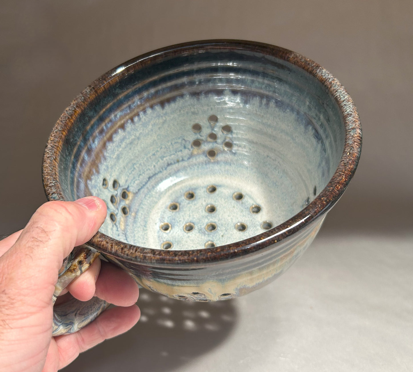 Handmade Pottery Berry Bowl: Rustic Charm for Your Kitchen