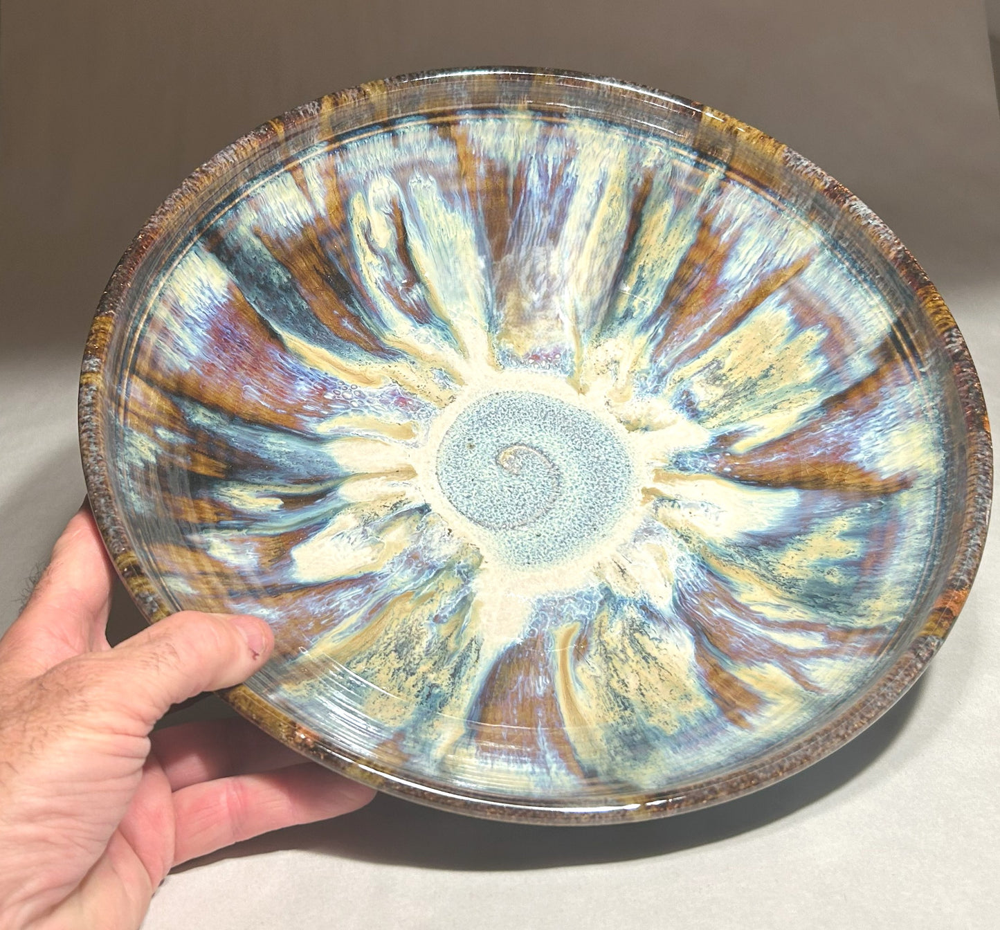 Handmade Pottery Serving Bowl – Elegant and Unique