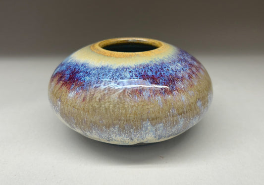 Ikebana vase