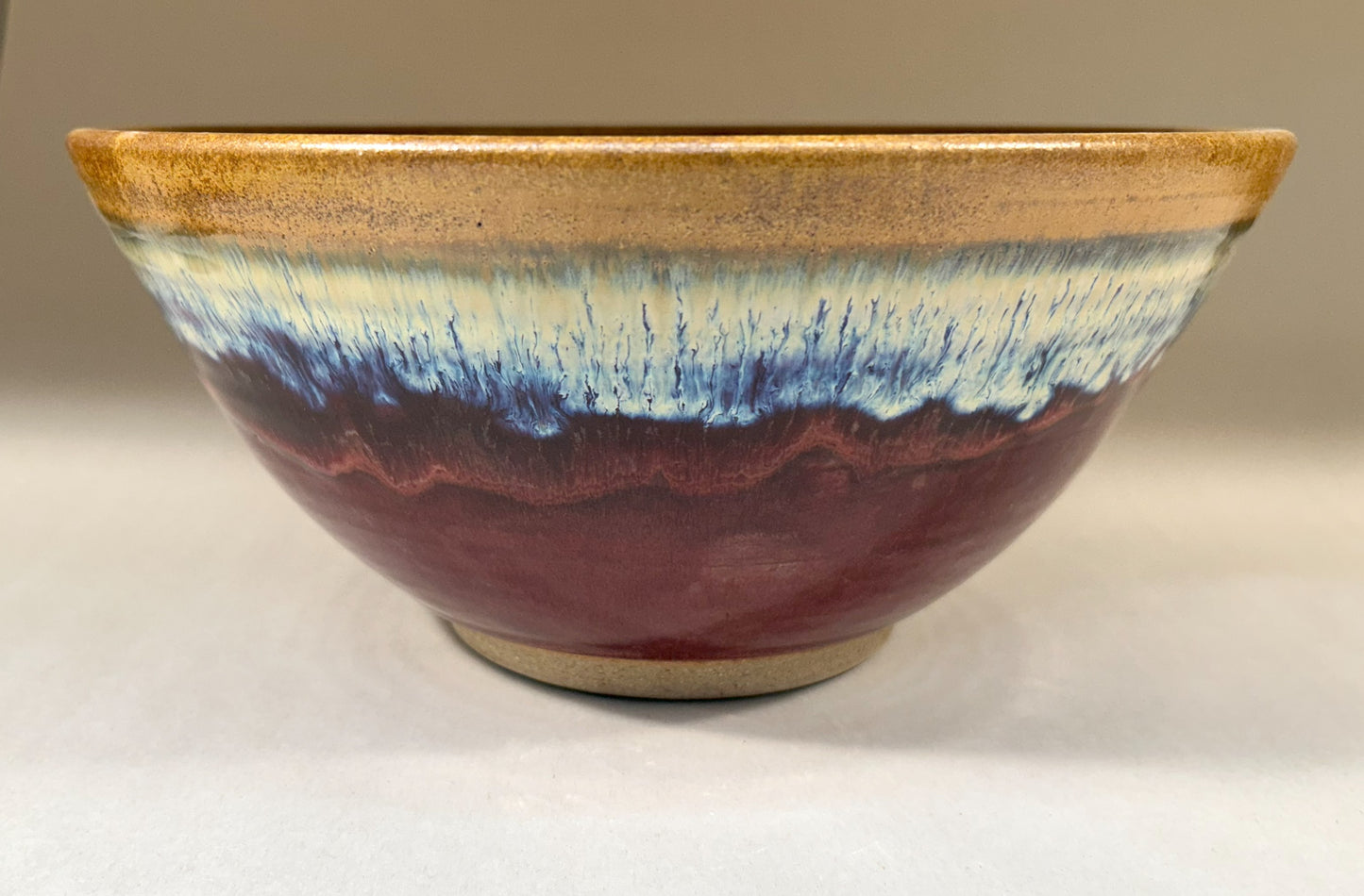 Large Pottery Mixing Bowl with Copper Red Glaze – Elegant and Functional