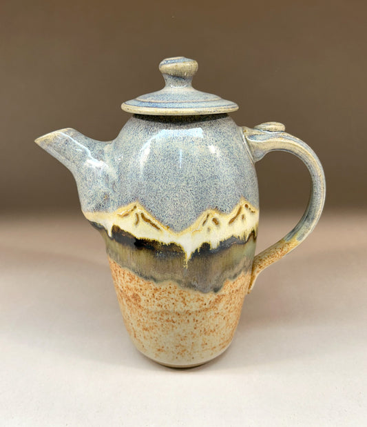 Handmade Pottery Teapot – Elegant, Functional, and Unique