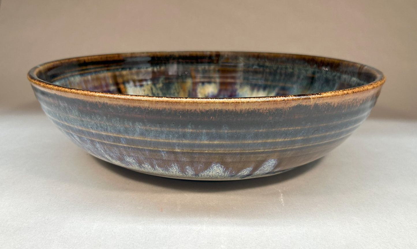 Handmade Pottery Serving Bowl – Elegant and Unique
