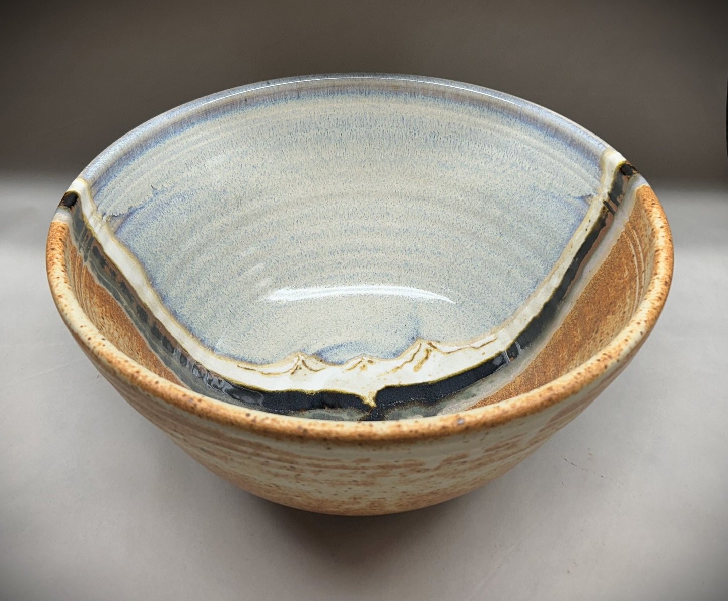 Snowy Mountain Glaze Large Pottery Mixing Bowl – Handcrafted Ceramic Kitchenware