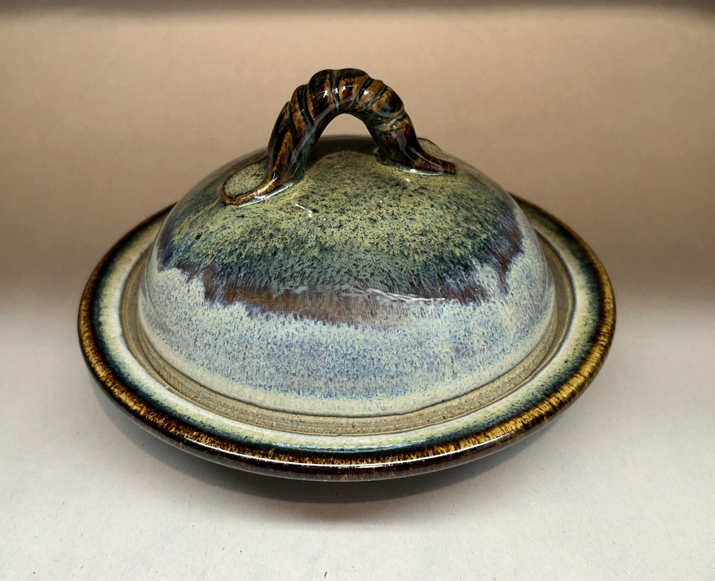 Handmade Pottery Butter Dish with Dome Lid – Elegant, Functional, Artisan Kitchenware