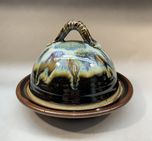 Handmade Pottery Butter Dish with domed lid - Kitchen Ware - Serving Ware